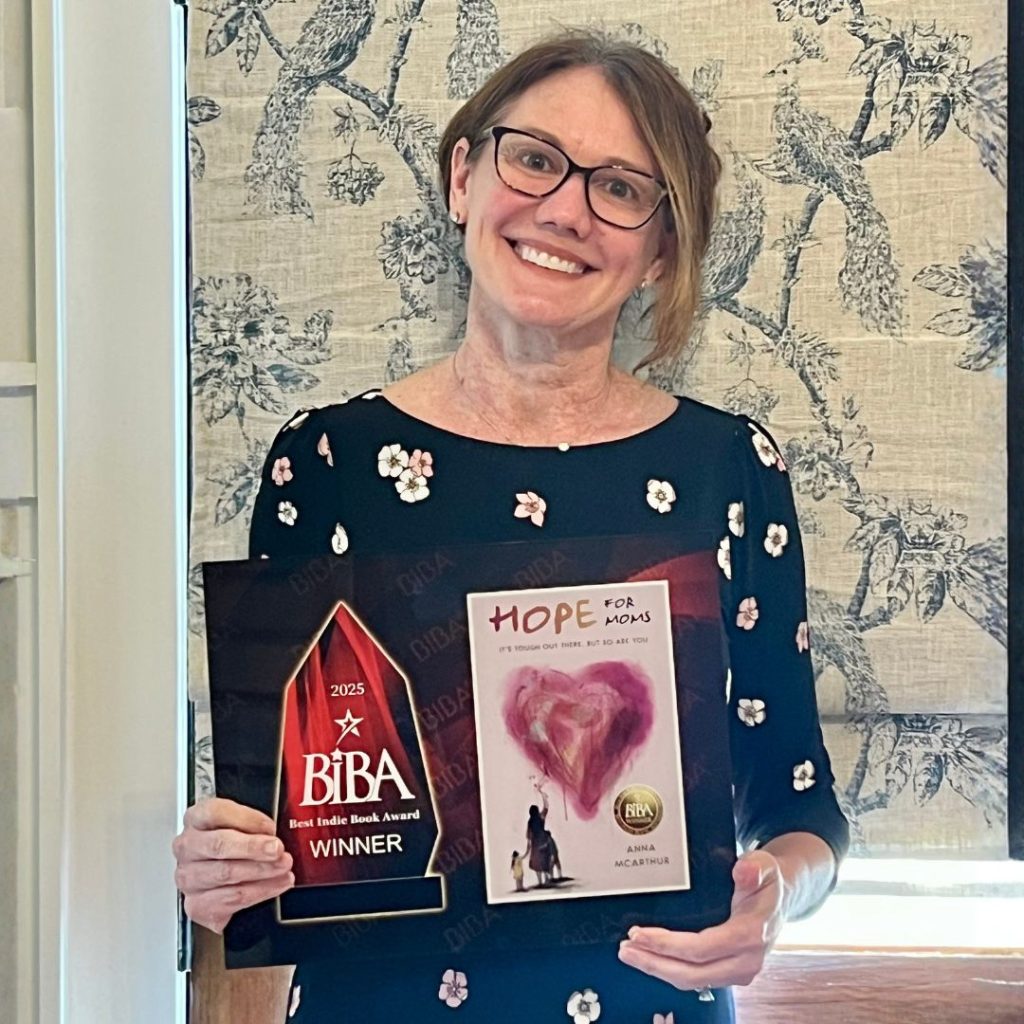 Winning Author Photos 48 BIBA Winner Anna McArthur